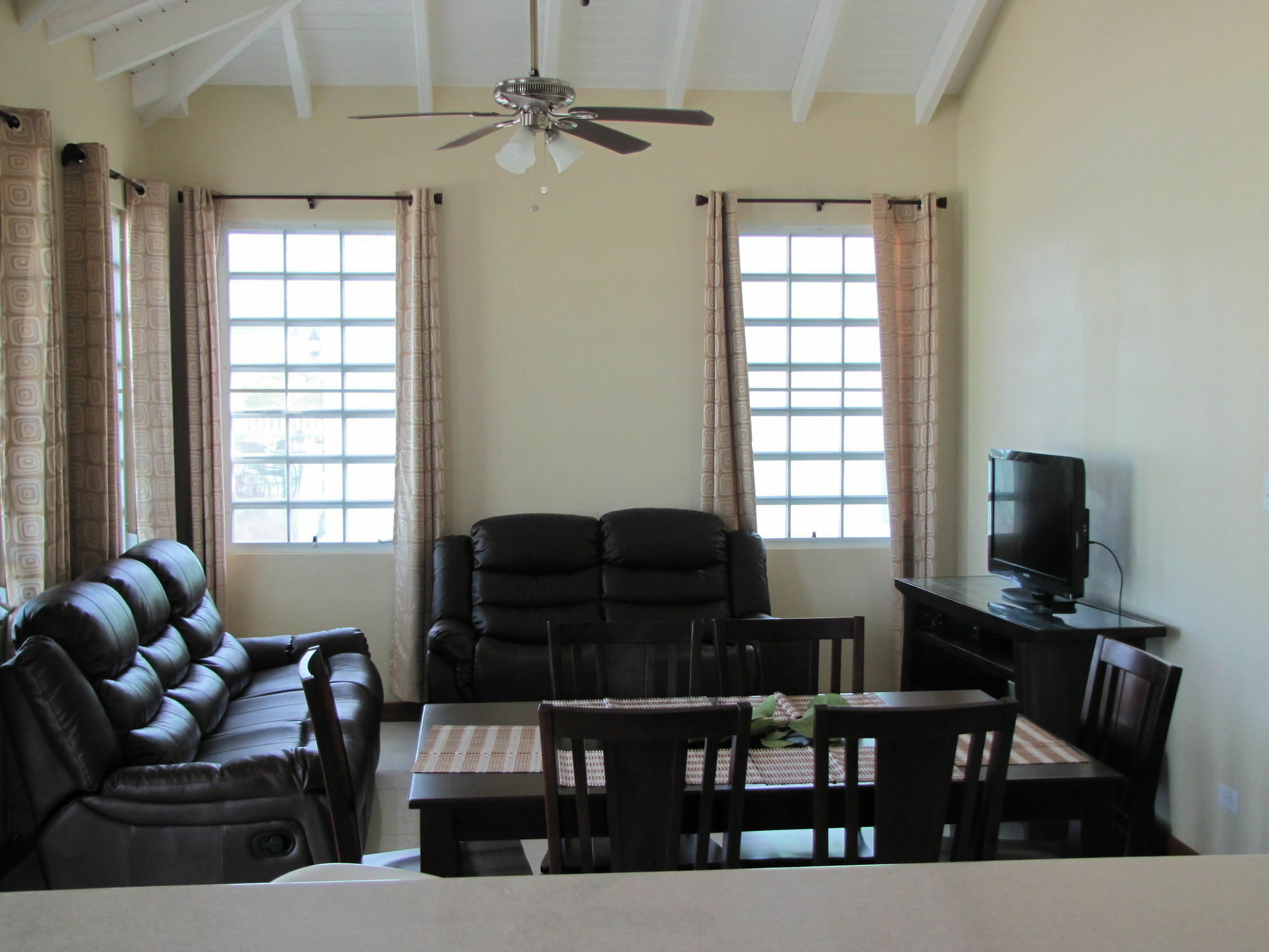 The Settlement Sea Grape Villas מראה חיצוני תמונה